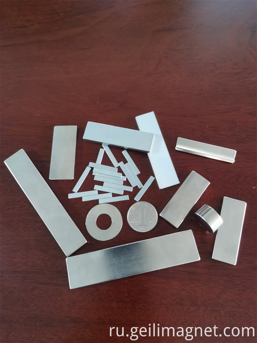 Sintered NdFeB Magnet with strong durability